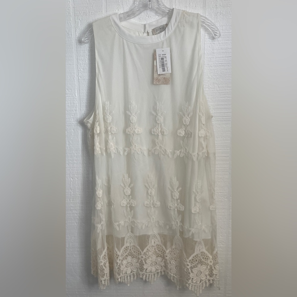 NEW Soulmates Sleeveless Lace Top Size 2X
